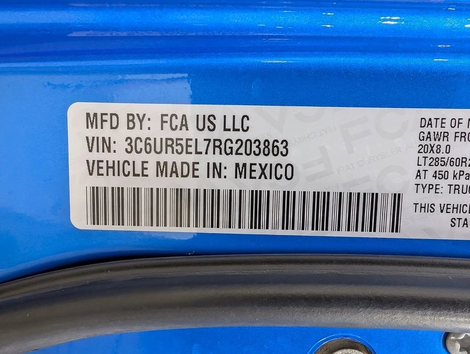 2024 Ram 2500 - Image 10 of 12