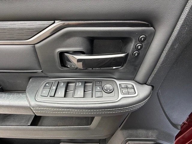 2024 Ram 2500 - Image 13 of 31