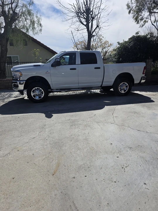 2024 Ram 2500 - Image 2 of 5