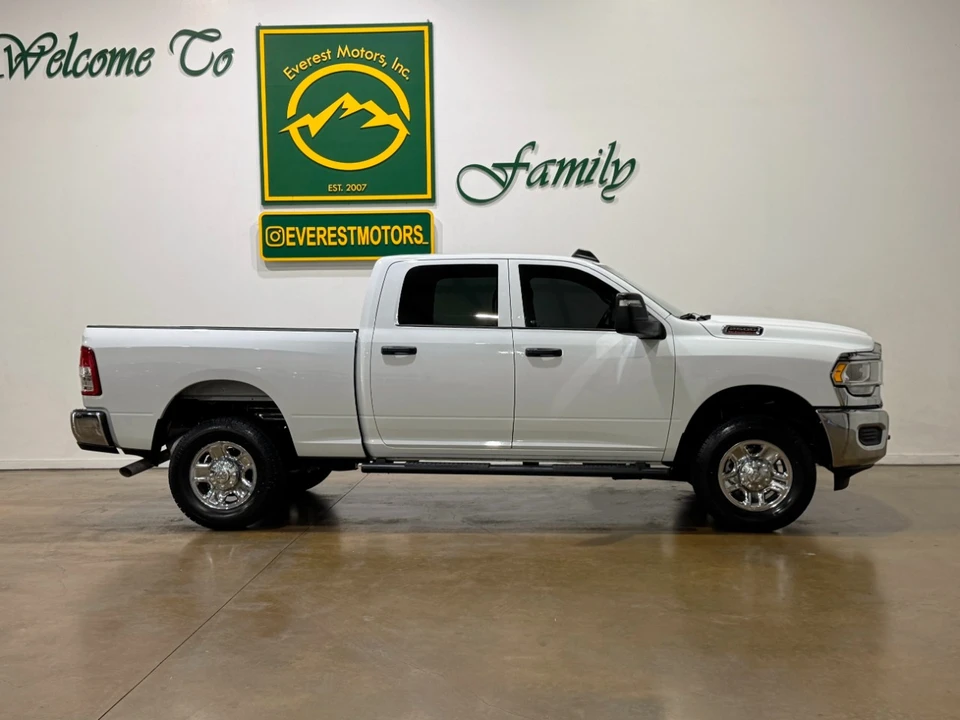2024 Ram 2500 - Image 9 of 12