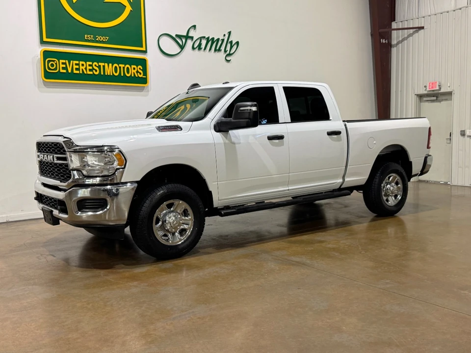 2024 Ram 2500 - Image 3 of 12