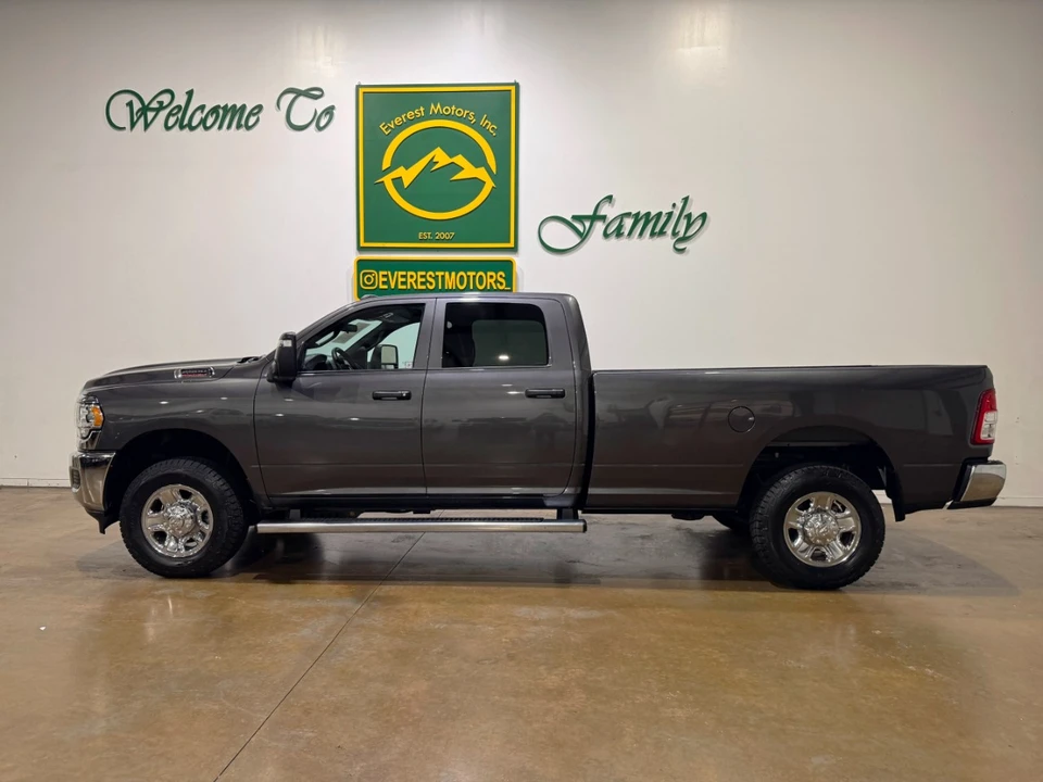 2024 Ram 2500 - Image 5 of 12