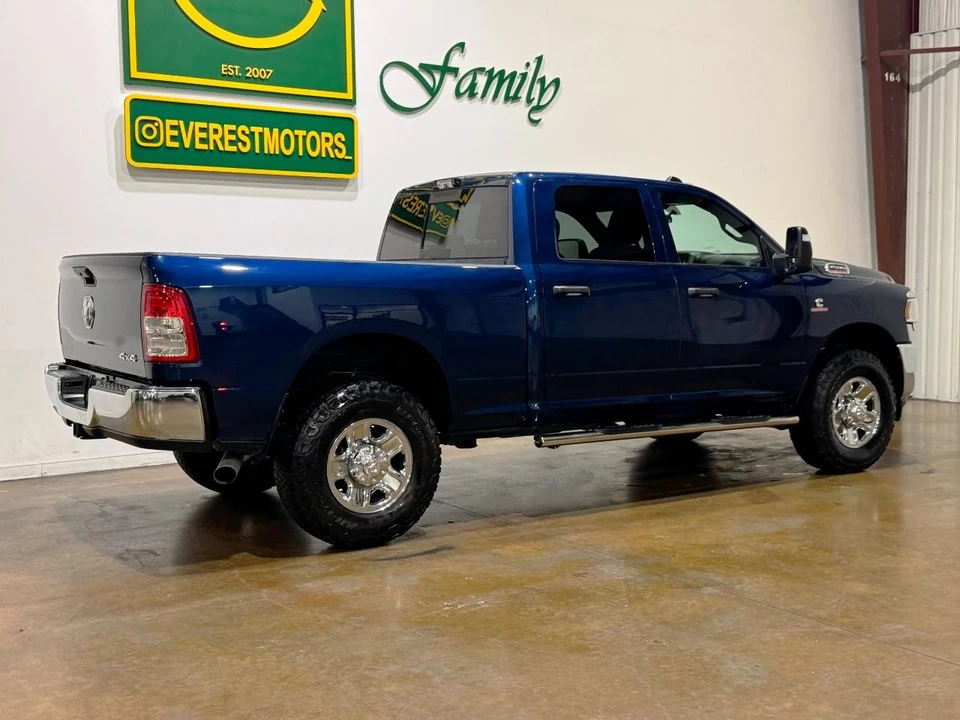 2024 Ram 2500 - Image 8 of 31
