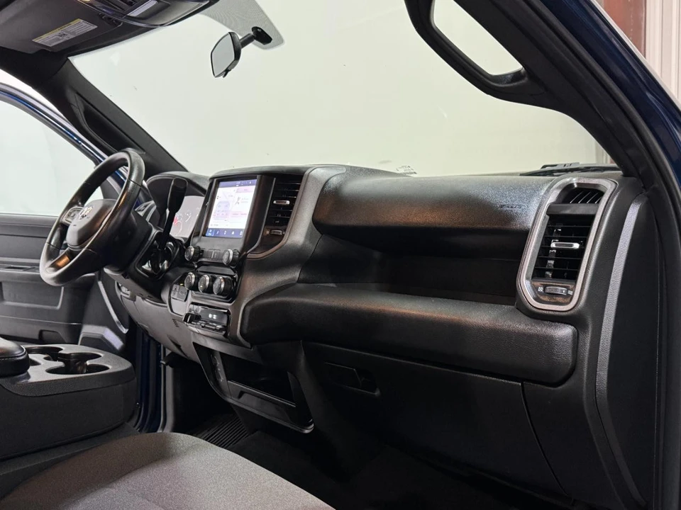 2024 Ram 2500 - Image 12 of 31
