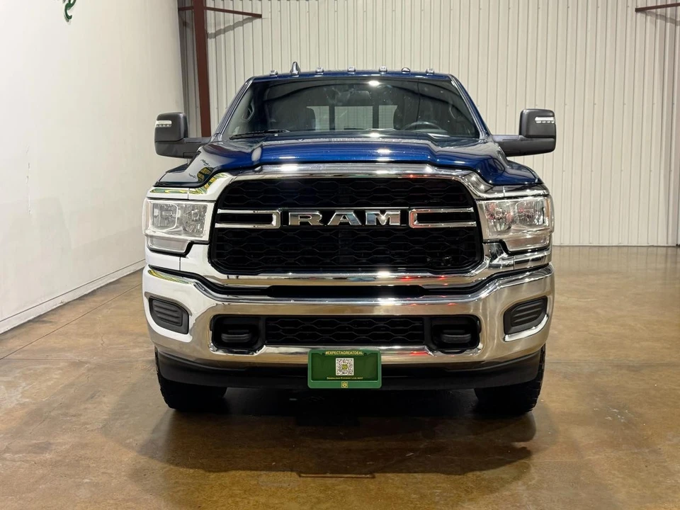 2024 Ram 2500 - Image 2 of 31