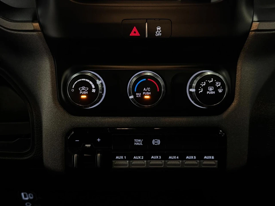 2024 Ram 2500 - Image 29 of 31