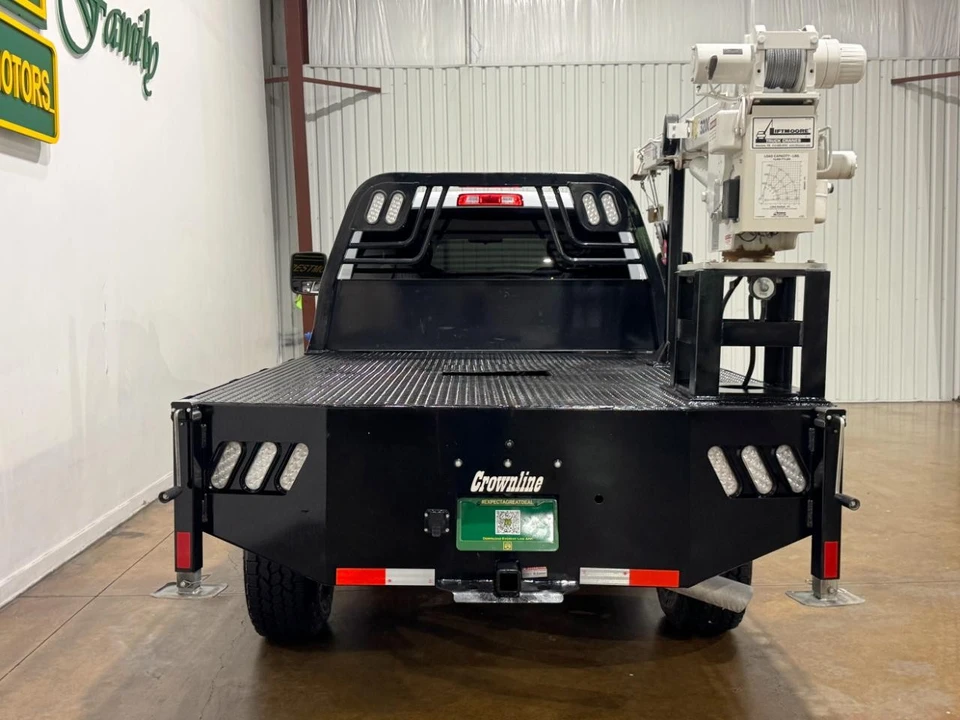 2024 Ram 2500 - Image 7 of 31