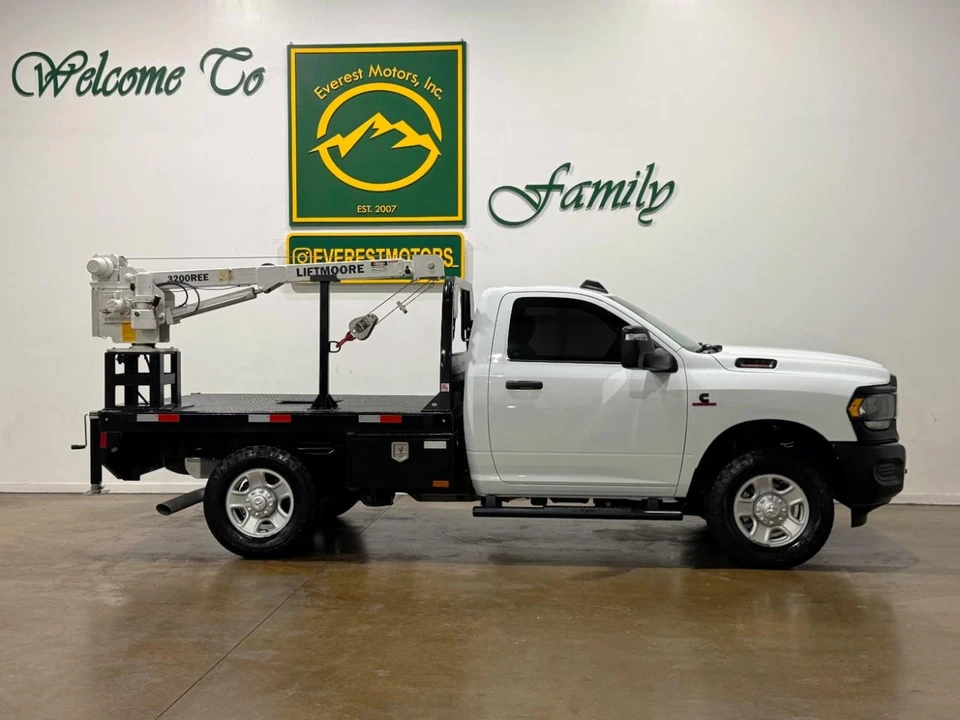 2024 Ram 2500 - Image 9 of 31