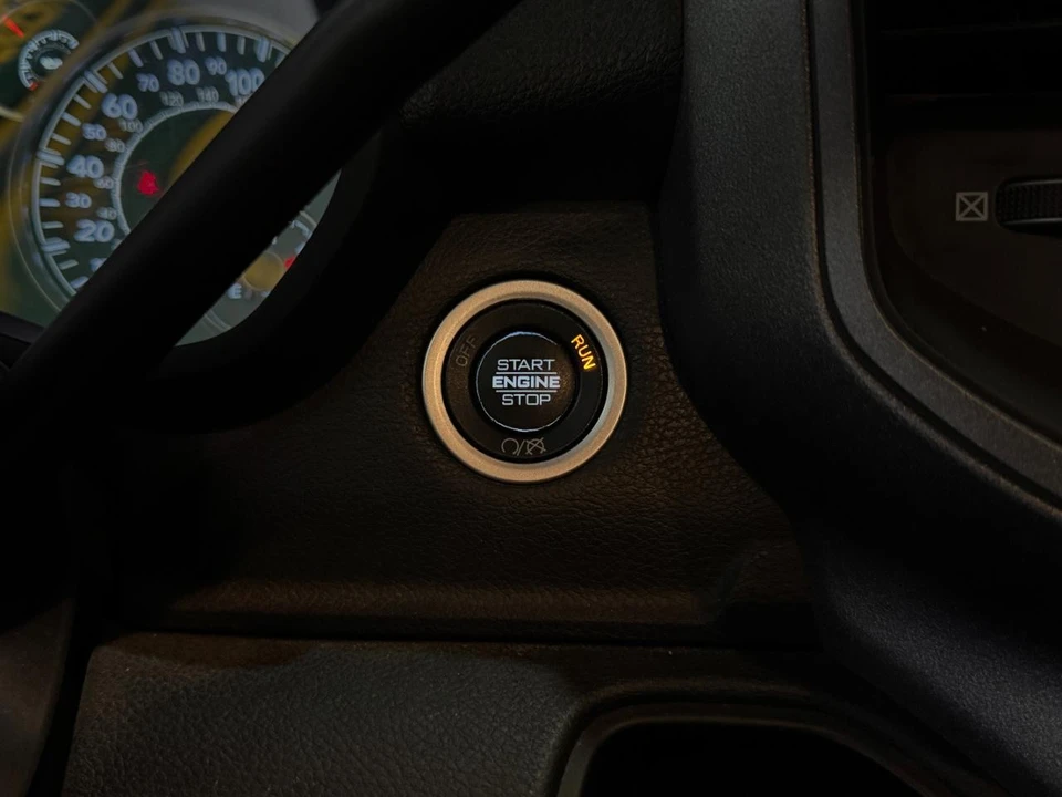 2024 Ram 2500 - Image 6 of 31