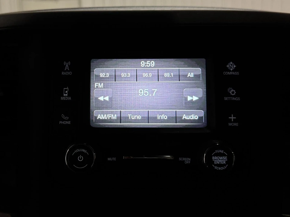 2024 Ram 2500 - Image 7 of 31
