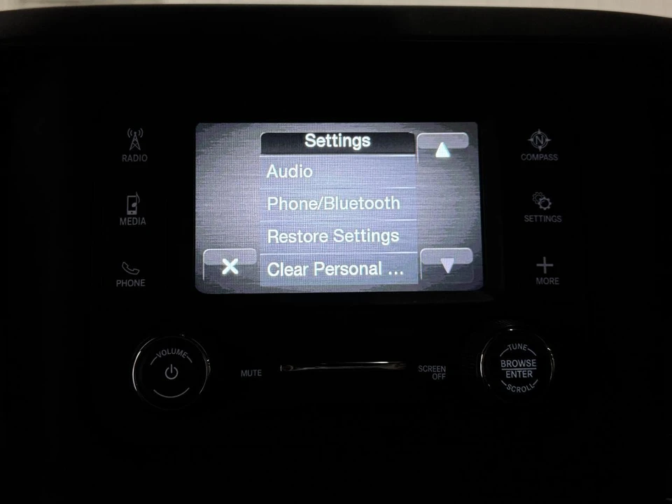 2024 Ram 2500 - Image 13 of 31