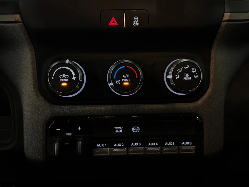 2024 Ram 2500 - Image 5 of 31
