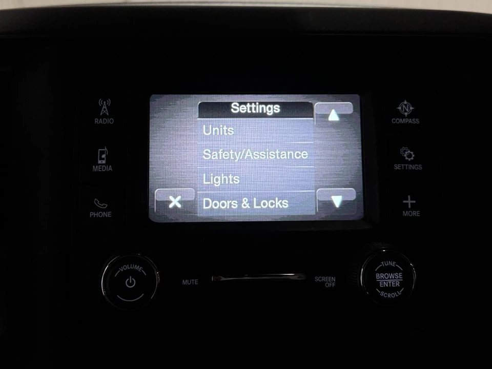 2024 Ram 2500 - Image 10 of 31