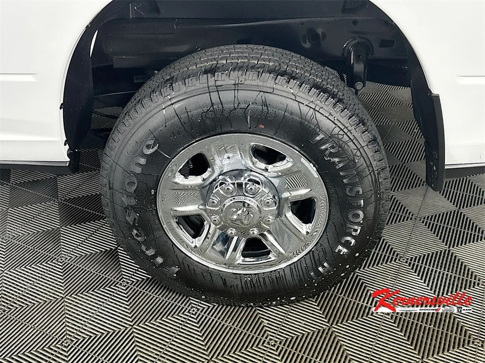 2024 Ram 2500 - Image 17 of 21