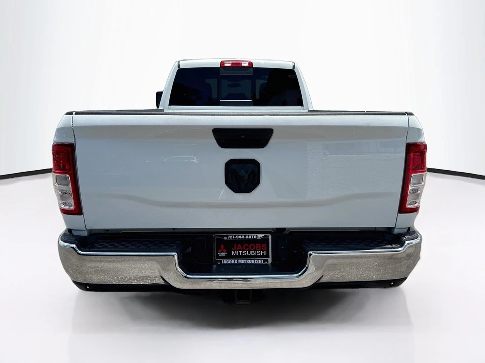 2024 Ram 2500 - Image 4 of 31