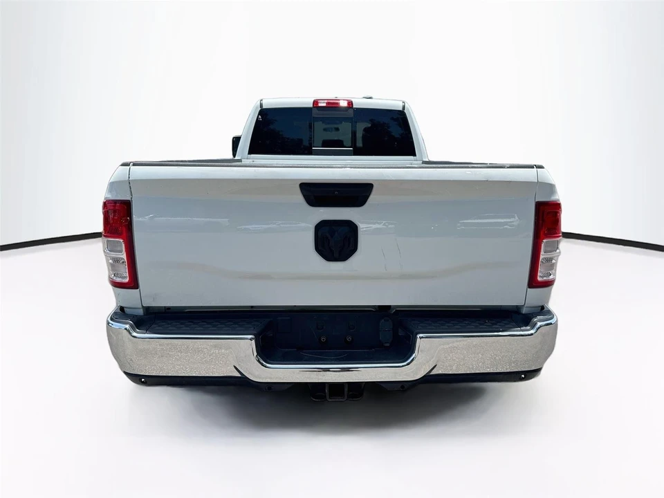 2024 Ram 2500 - Image 4 of 10