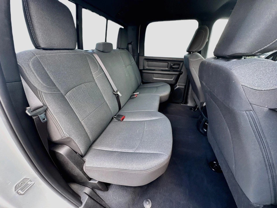 2024 Ram 2500 - Image 26 of 31