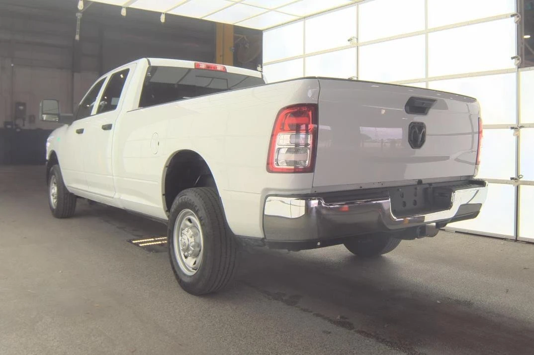 2024 Ram 2500 - Image 14 of 18