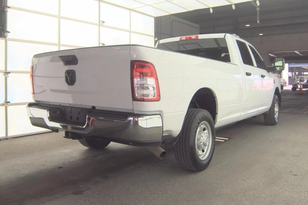2024 Ram 2500 - Image 2 of 18