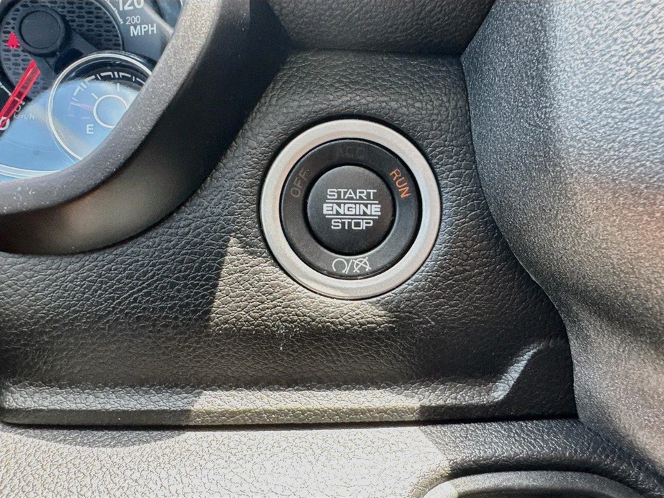 2024 Ram 2500 - Image 19 of 31