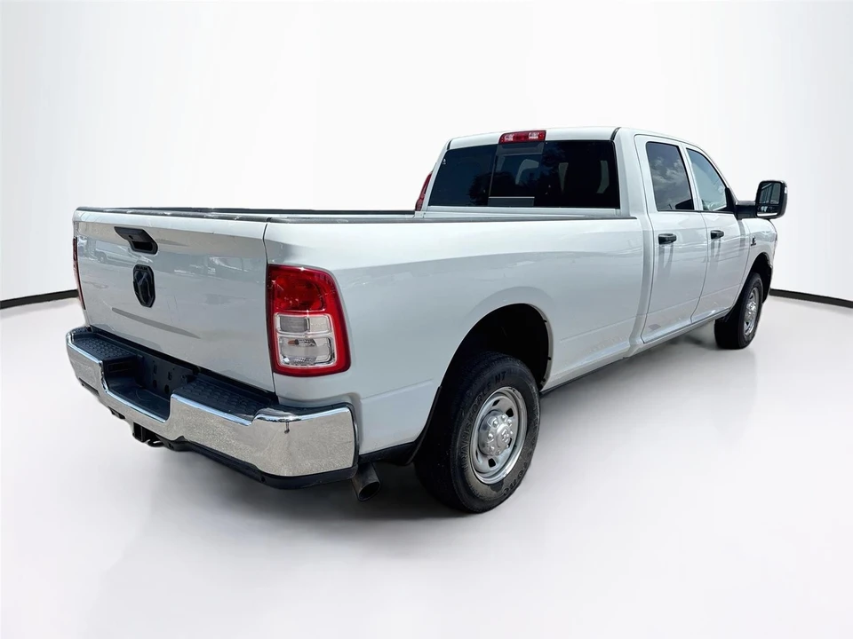 2024 Ram 2500 - Image 5 of 10