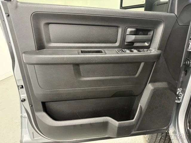 2024 Ram 2500 - Image 11 of 12