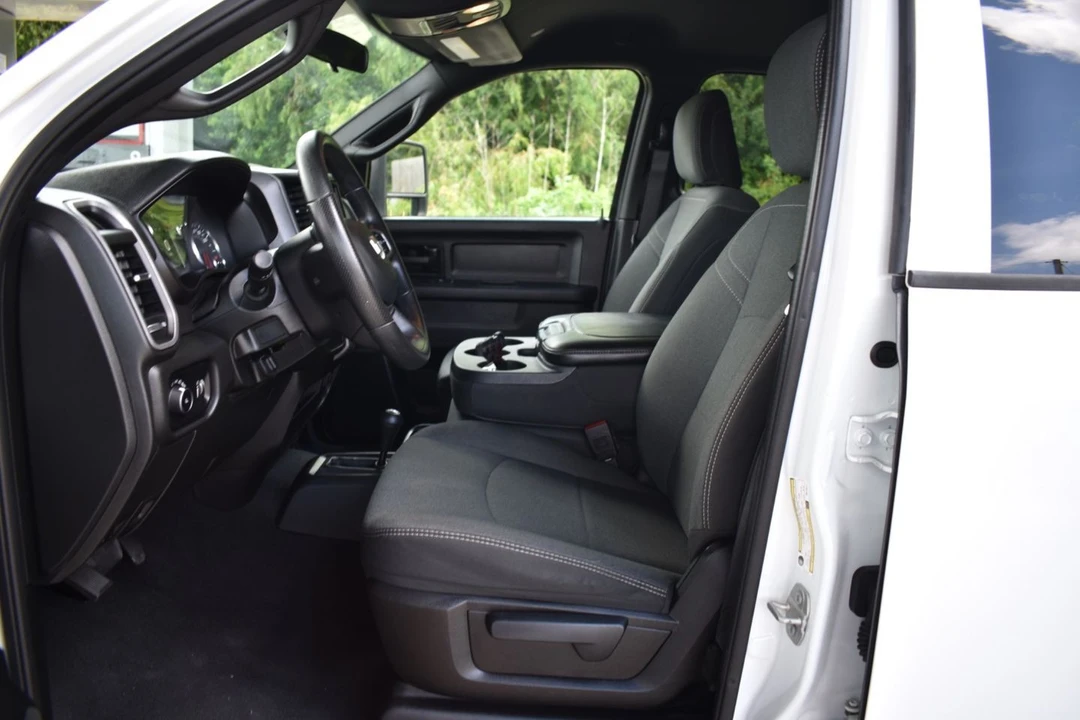 2024 Ram 2500 - Image 10 of 20