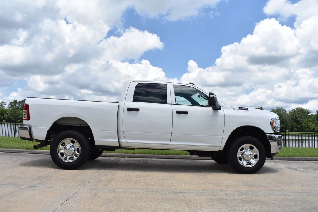 2024 Ram 2500 - Image 7 of 20