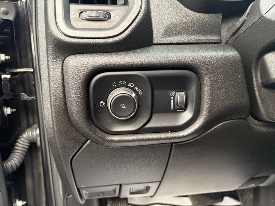 2024 Ram 2500 - Image 10 of 12