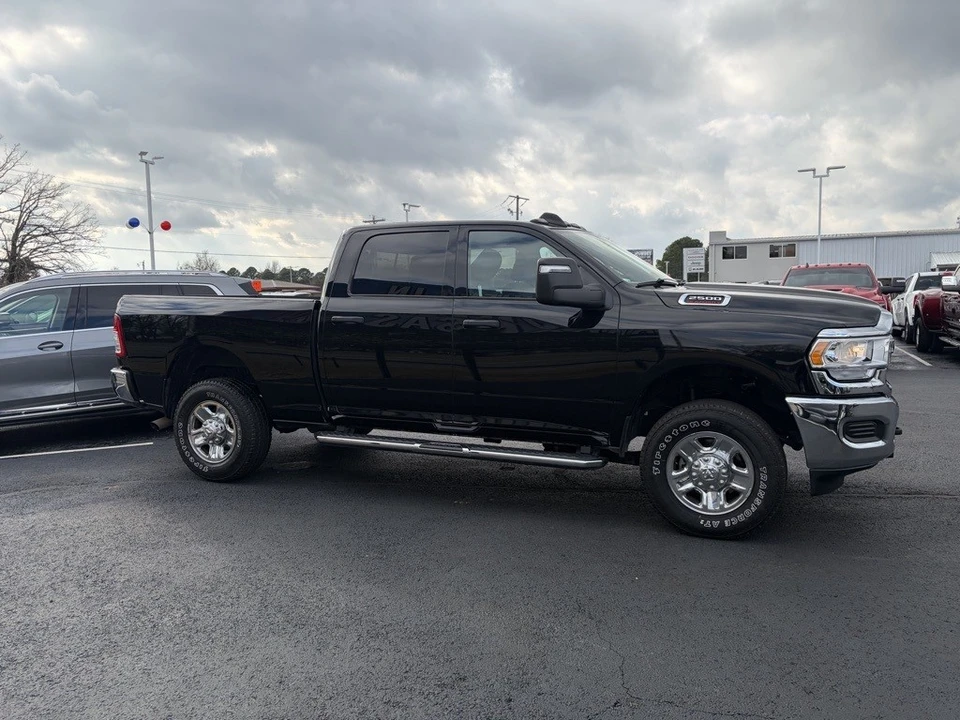 2024 Ram 2500 - Image 3 of 12