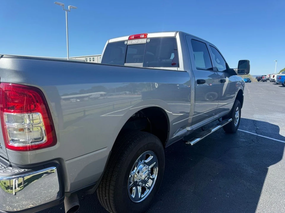 2024 Ram 2500 - Image 5 of 21