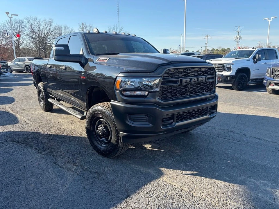 2024 Ram 2500 - Image 3 of 12