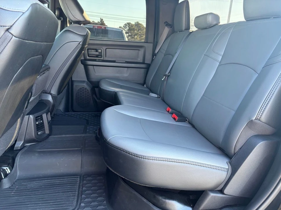 2024 Ram 2500 - Image 10 of 12