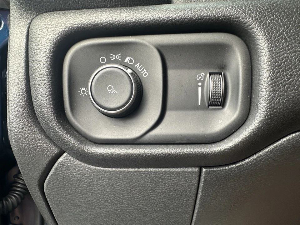 2024 Ram 2500 - Image 5 of 12