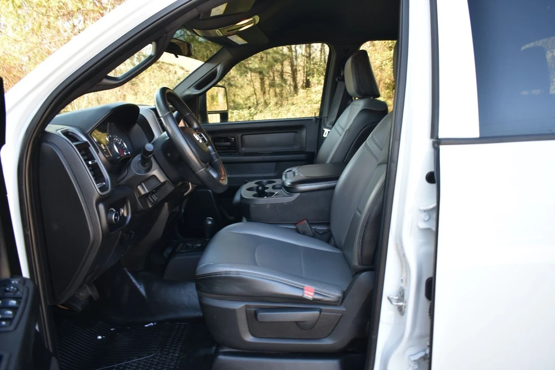 2024 Ram 2500 - Image 10 of 21