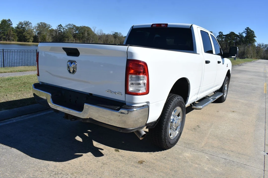 2024 Ram 2500 - Image 4 of 21