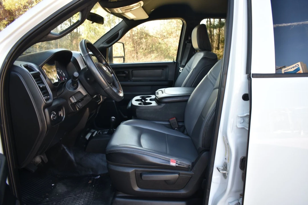 2024 Ram 2500 - Image 10 of 21