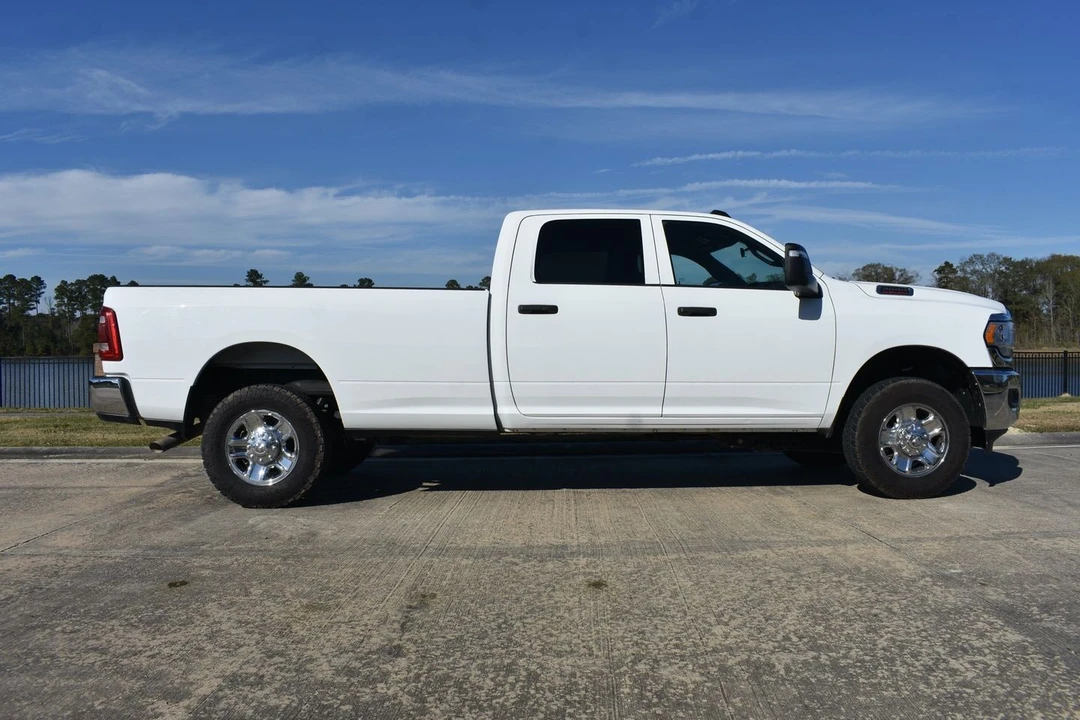 2024 Ram 2500 - Image 3 of 21