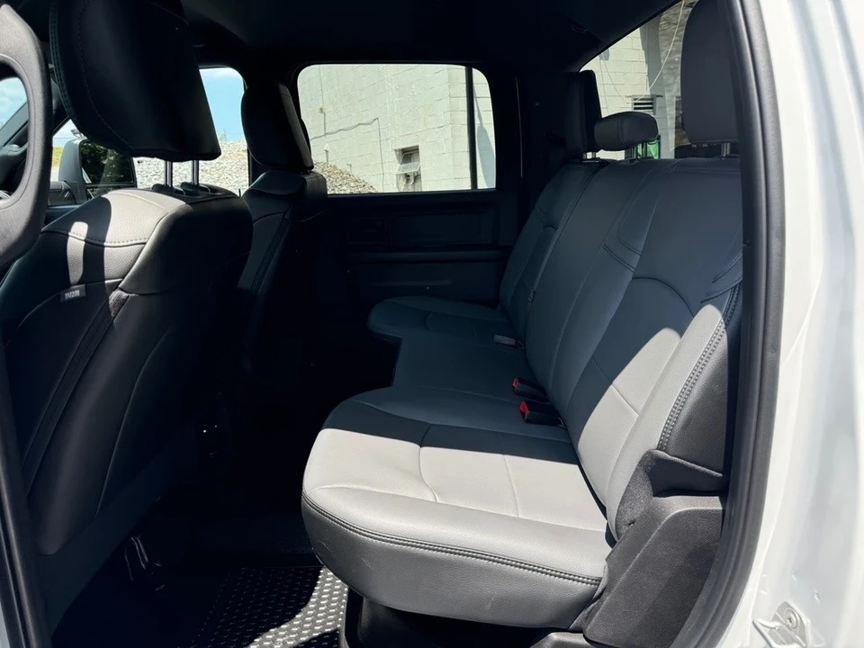 2024 Ram 2500 - Image 18 of 21