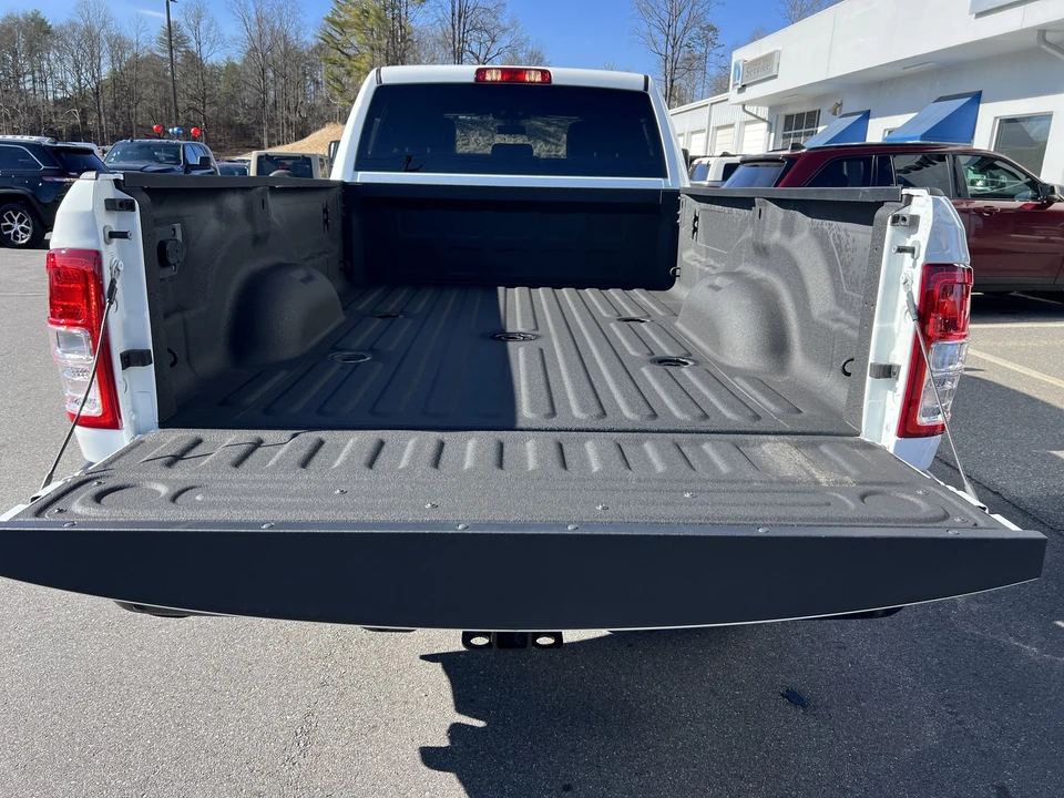 2024 Ram 2500 - Image 10 of 12