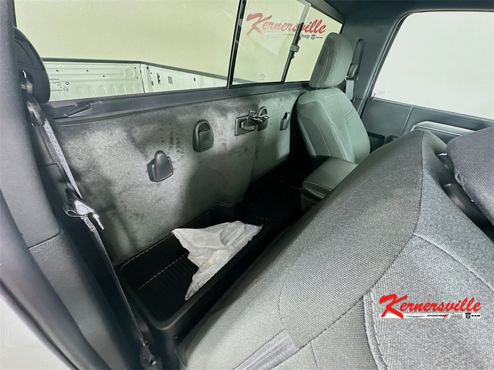 2024 Ram 2500 - Image 14 of 21