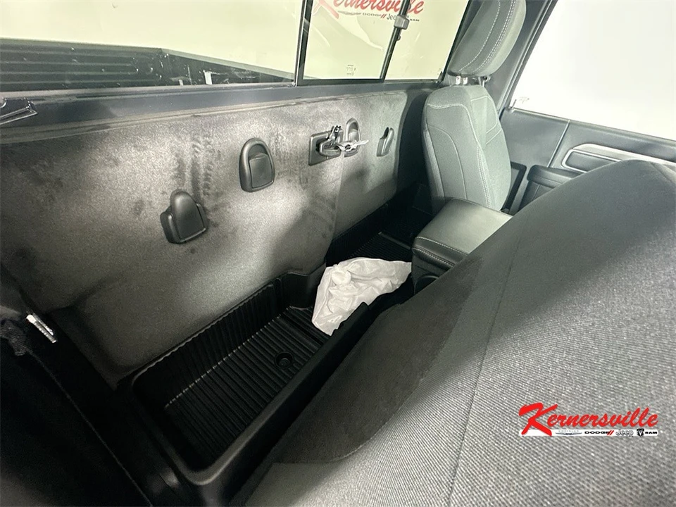2024 Ram 2500 - Image 12 of 21