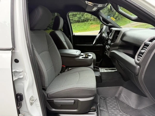 2024 Ram 2500 - Image 18 of 21