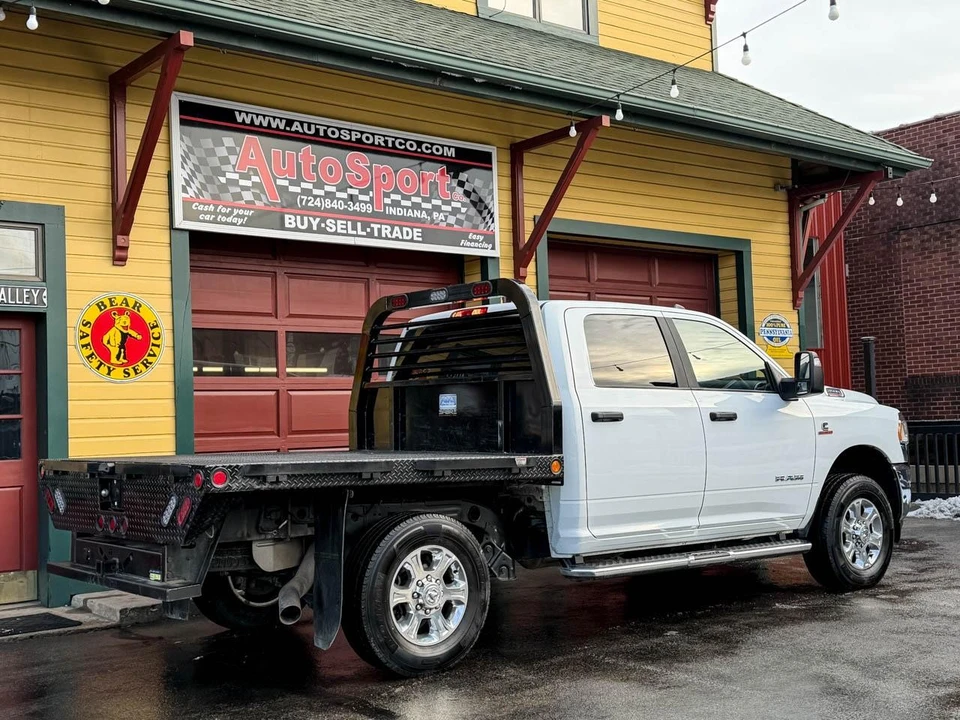 2024 Ram 2500 - Image 3 of 12