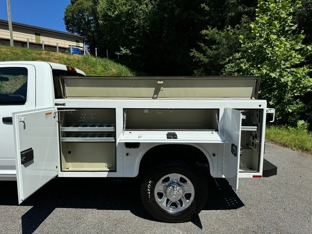 2024 Ram 2500 - Image 13 of 21