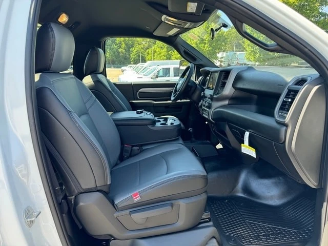 2024 Ram 2500 - Image 18 of 21