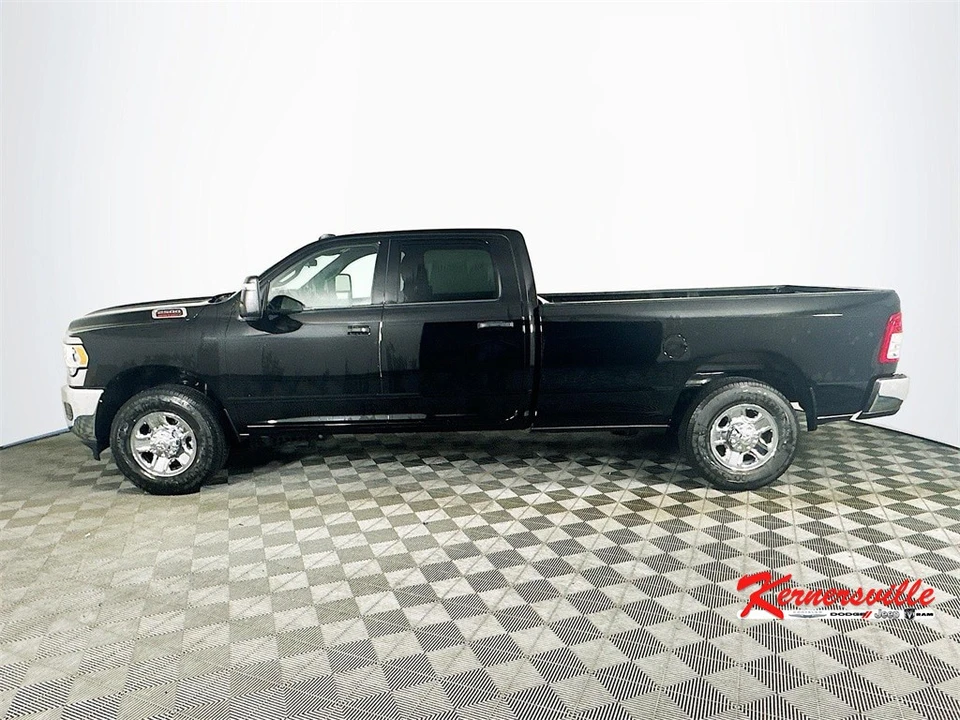 2024 Ram 2500 - Image 4 of 12
