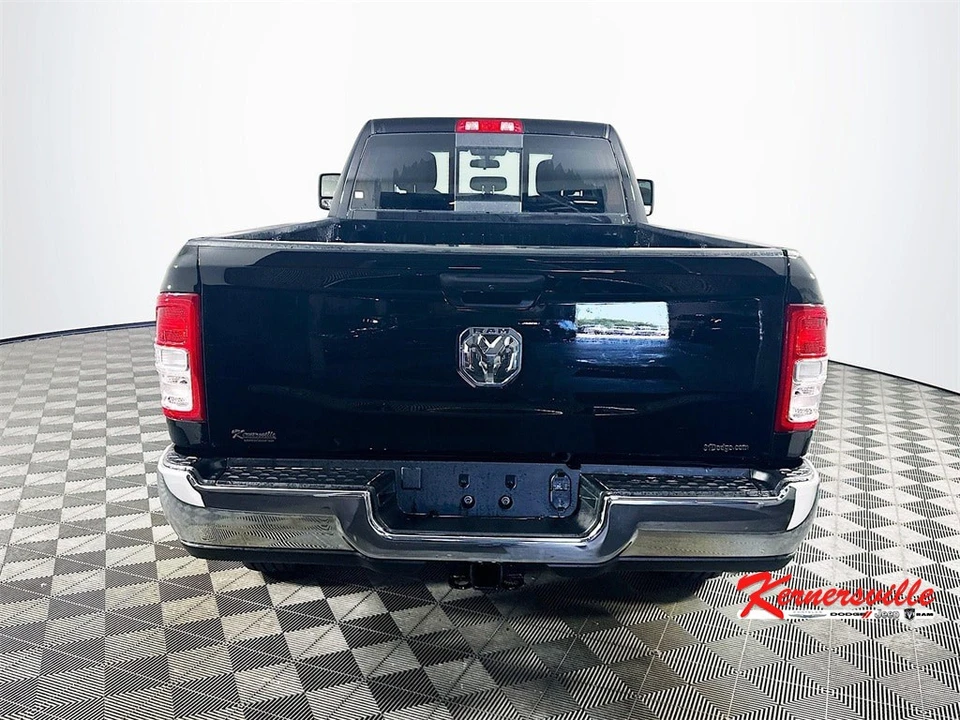 2024 Ram 2500 - Image 6 of 12