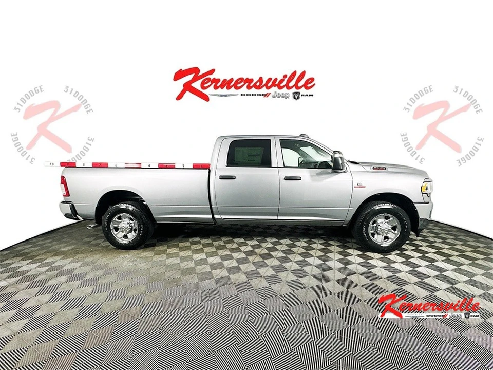 2024 Ram 2500 - Image 8 of 12
