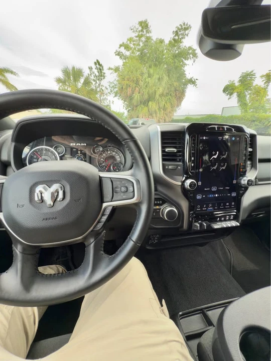 2024 Ram 2500 - Image 3 of 4
